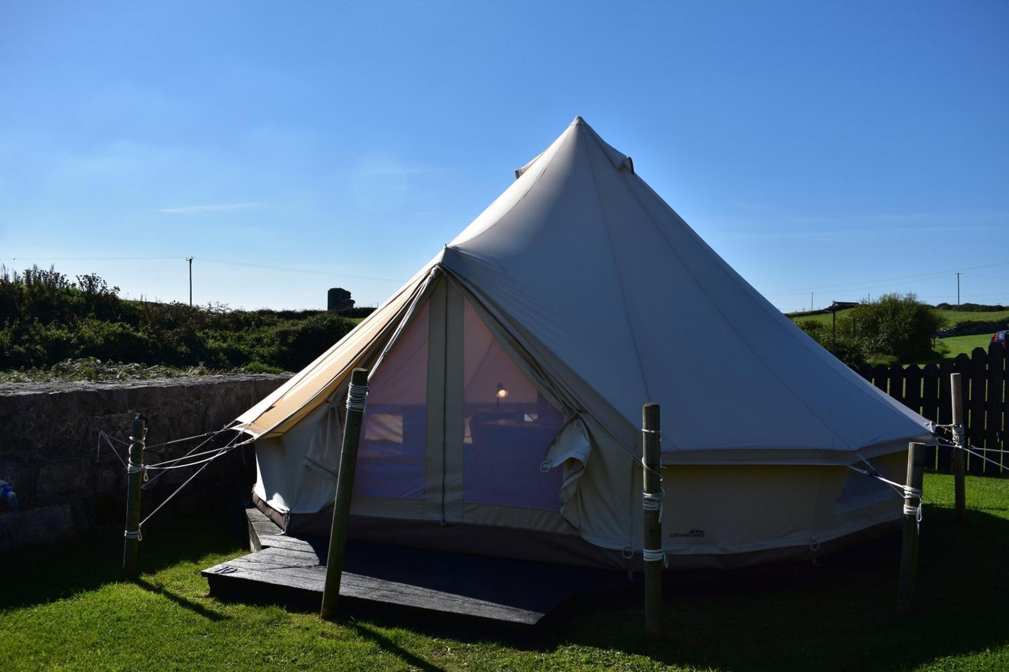 Готель Doolin Glamping Екстер'єр фото